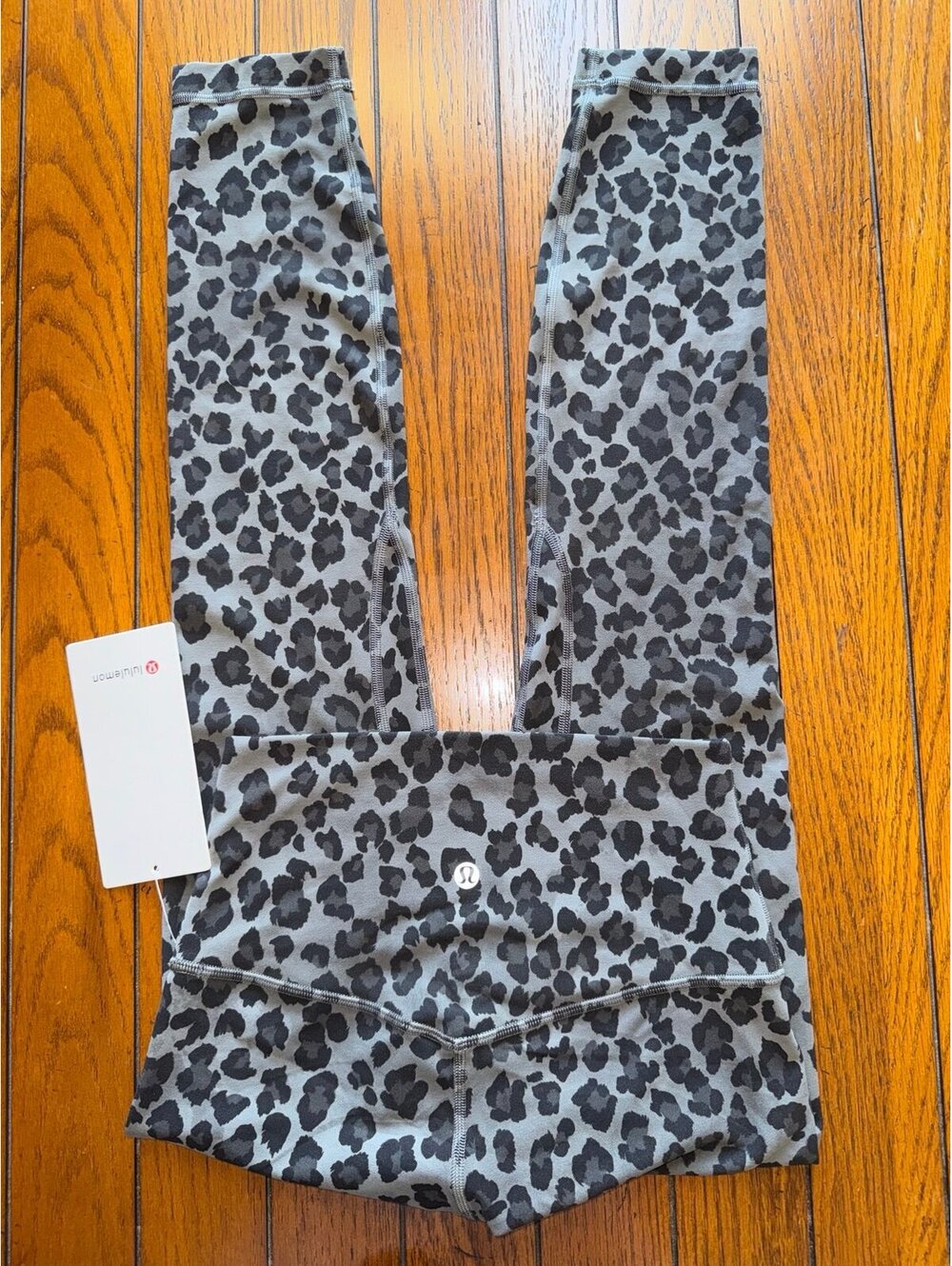 Lululemon Align High Rise 25” True Leopard Black Multi Size 4 NWT